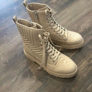Marc Fisher, women’s boot. Size 9.